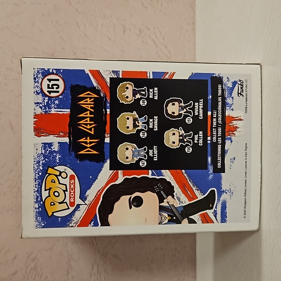 Pop! ROCKS Funk Pop Def Leppard's Vivian Campbell 151 @2020 NIB Collectible - Picture 3 of 7